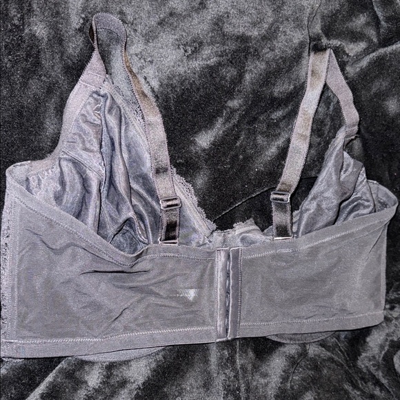 Torrid Black Full-Coverage Unlined Bra - Picture 4 of 11